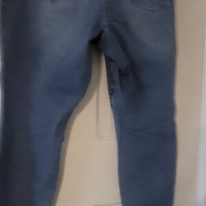 Judy Blue High Waisted Relaxed Fit Raw Hem Embroidered Pocket Jeans | Size 14W